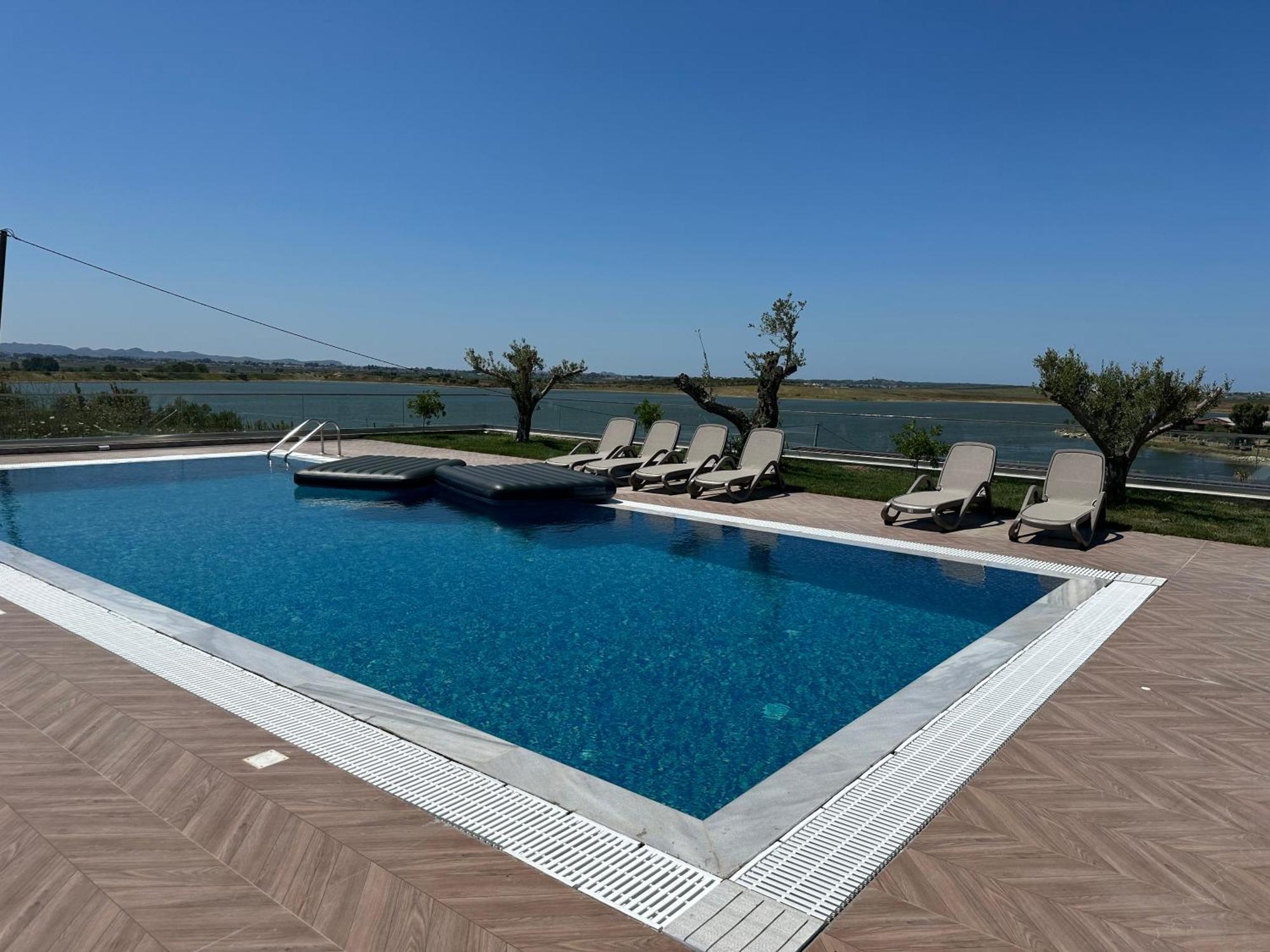 Top Villas Durrës 외부 사진